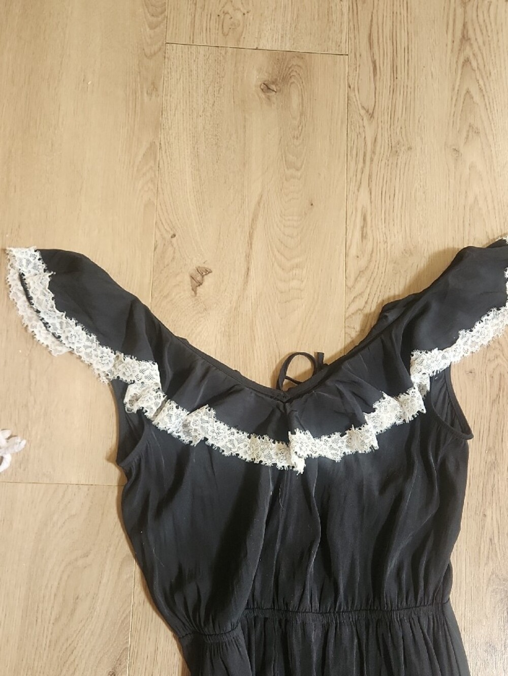 NWT Universal Thread Black Dress with White Lace Trim - Picture 6 of 6